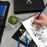 PROFESJONALNY ZESTAW DO SZKICOWANIA RYSOWANIA KREDKI PRZYBORY 35w1 ARTISTIQ - obrazek 3