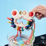 ZABAWKA SENSORYCZNA GRYZAK GRZECHOTKA SZNURKI KSZTAŁTY POPIT MONTESSORI 5w1 - obrazek 6