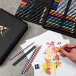 ZESTAW DO SZKICOWANIA RYSOWANIA KOLOROWANIA OŁÓWKI KREDKI PRZYBORY 75w1 W ETUI - obrazek 3