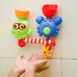 FONTANNA MŁYNEK ZABAWKA EDUKACYJNA DO KĄPIELI KRAB - obrazek 7