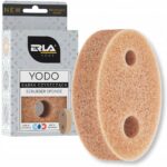 Gąbka czyszcząca Yodo, ergonomiczny kształt, użyteczność w zimnej i gorącej wodzie, marki Erla Home.